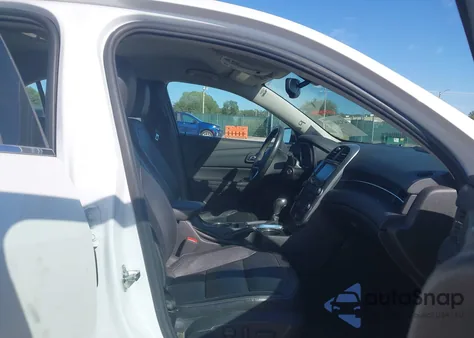 2015 Chevrolet Malibu 1Lz z USA, uszkodzony, nr VIN 1G11F5SL9FF260208